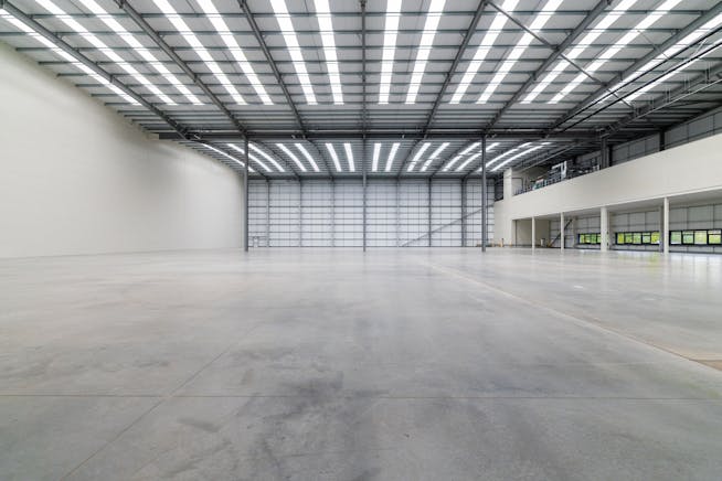 Panattoni Park Crawley, Fleming Way, Crawley, Warehouse & Industrial To Let - Eighty_PanPC_20251016_0500.jpg