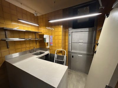 22 King Street, Manchester, Restaurant To Let - Kitchen 2.jpg