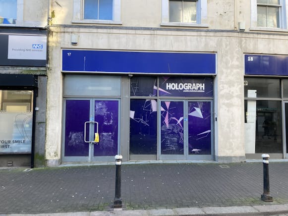 17 Robertson Street, Hastings, Office / Retail To Let - IMG_0847.JPEG