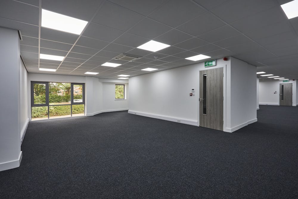 Brickfield Business Centre, 60 Manchester Road - Photo 2