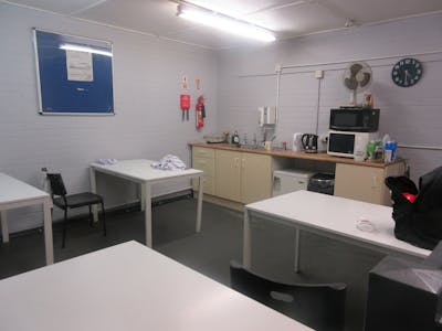 Unit 5 Malbern Industrial Estate, Denton, Industrial/Logistics / Trade Counter / Industrial / Warehouse For Sale - IMG_4119.JPG