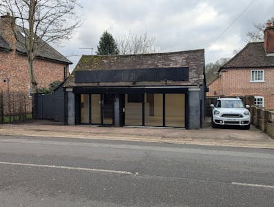The Old Forge, Northwood, Retail To Let - PXL_20260129_140207370.jpg