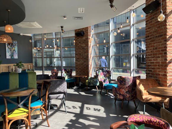 Unit 4, Broad Quay, Bristol To Let - IMG_3568.JPG