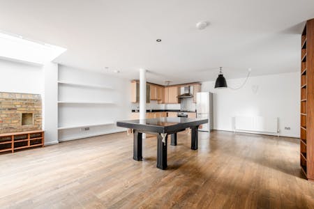 28 Woodseer Street, London, Residential To Let - Woodseer St 28 F3 - 24.jpg