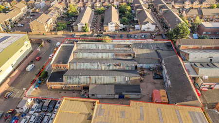 31 Commercial Road, London, Industrial To Let - -0Ul7xcw.jpeg