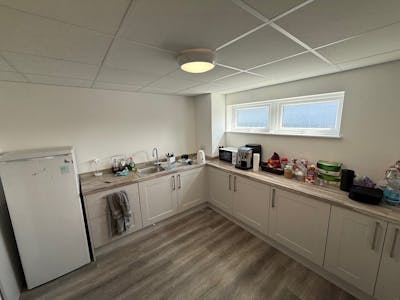 Unit 12 Isis Trading Estate, Stratton Road, Swindon, Industrial / Warehouse For Sale - 6.jpg