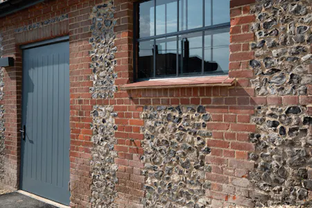 Manor Farm Barns, Hughenden Manor Estate, High Wycombe, E (Commercial / Business / Service) / Office To Let - 352A1794.jpg