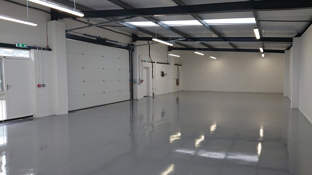 Industrial Unit in Ringwood - photo 3