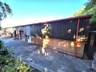 Unit 4, Woodpecker House, Brookfield Industrial Estate, Glossop, Industrial/Logistics To Let / For Sale - 20250827_085202.jpg