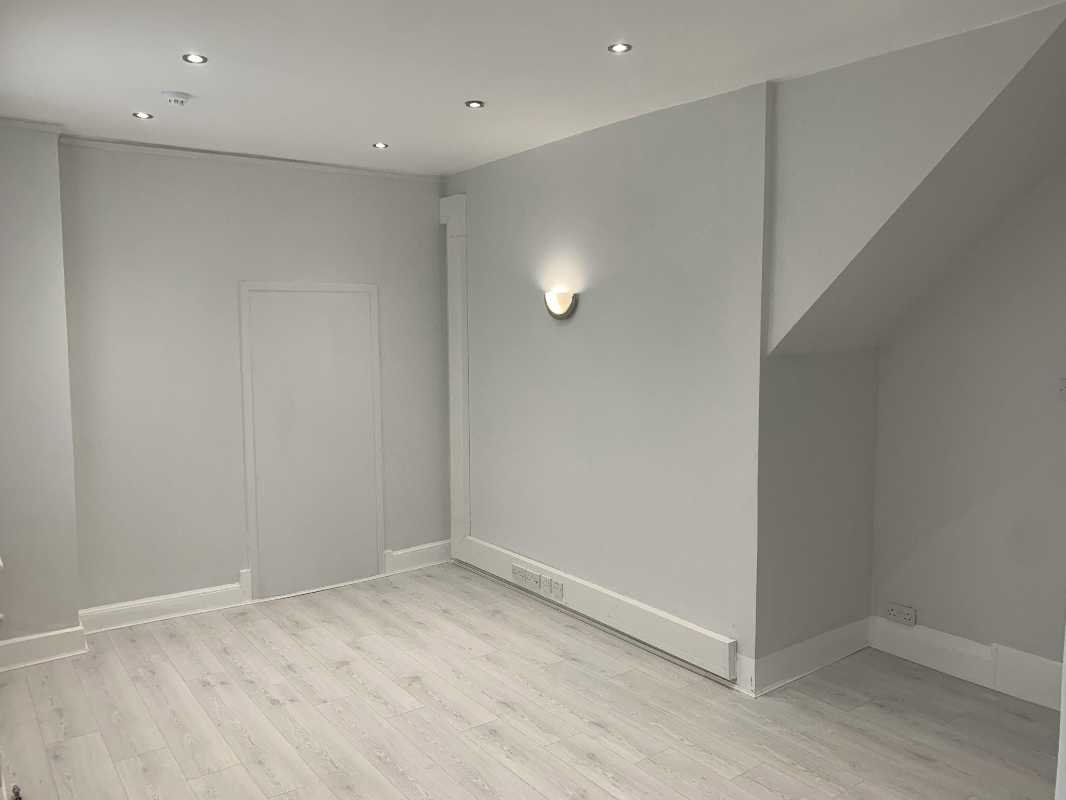 Office in Petersfield - photo 3