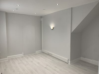 Lyndum House 12-14 High Street, Petersfield, Office To Let - Photo 20-03-2024, 10 03 31.jpg