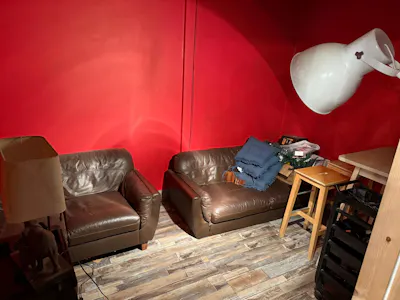 44 East Main Street, Broxburn, Retail To Let / For Sale - Internal Staff area.jpeg