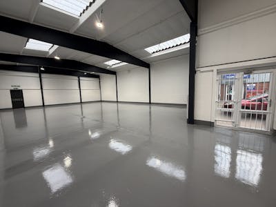 Unit 3, Aston Fields Industrial Estate, Bromsgrove, Industrial/Logistics To Let - IMG_5213.JPG