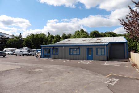 372-374 Harlaxton Road, Grantham, Office To Let - Front shot.png