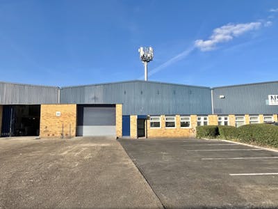2 Liddall Way, West Drayton, Warehouse To Let - 2 Liddall  Main 1.jpg