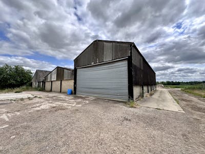 Various Barns available totalling 16,353 Sq ft GIA, Nuneham Courtenay, Industrial / Other To Let - UPPER FARM BARNS 2  3.jpeg