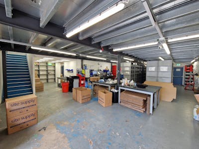 Unit 16/ 17, Stockport, Industrial/Logistics To Let / For Sale - 20240816_131935.jpg