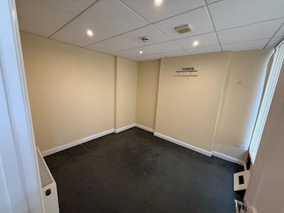 665-665A High Road, Benfleet, Retail To Let - WhatsApp Image 20251029 at 152509_f63fd261.jpg