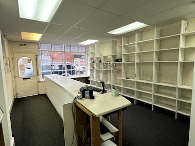 Retail Unit To Let in Hartlepool, Hartlepool, Retail To Let - Page 2.jpg