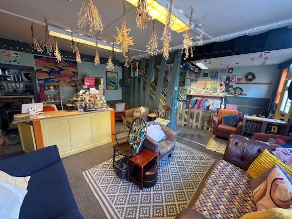 24B Angel Hill, Bury St. Edmunds, Retail To Let - IMG_6813.JPG