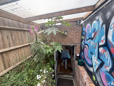 2 London Road, Waterlooville, Investment / Office / Retail For Sale - IMG_9373.JPEG