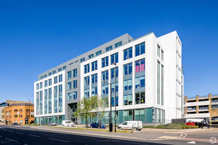Observatory House, Slough, Office To Let - 25 Windsor Road - External.jpg