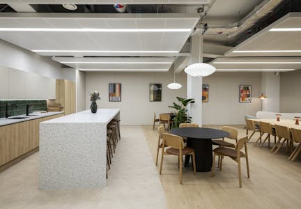 127 CXR, 127 Charing Cross Road, London, Office To Let - 1st Floor 4