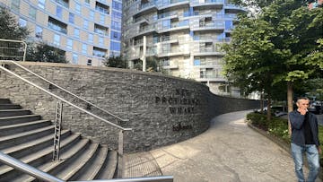 New Providence Wharf, Fairmont Avenue, London, Restaurant To Let / For Sale - IMG_8568.jpg