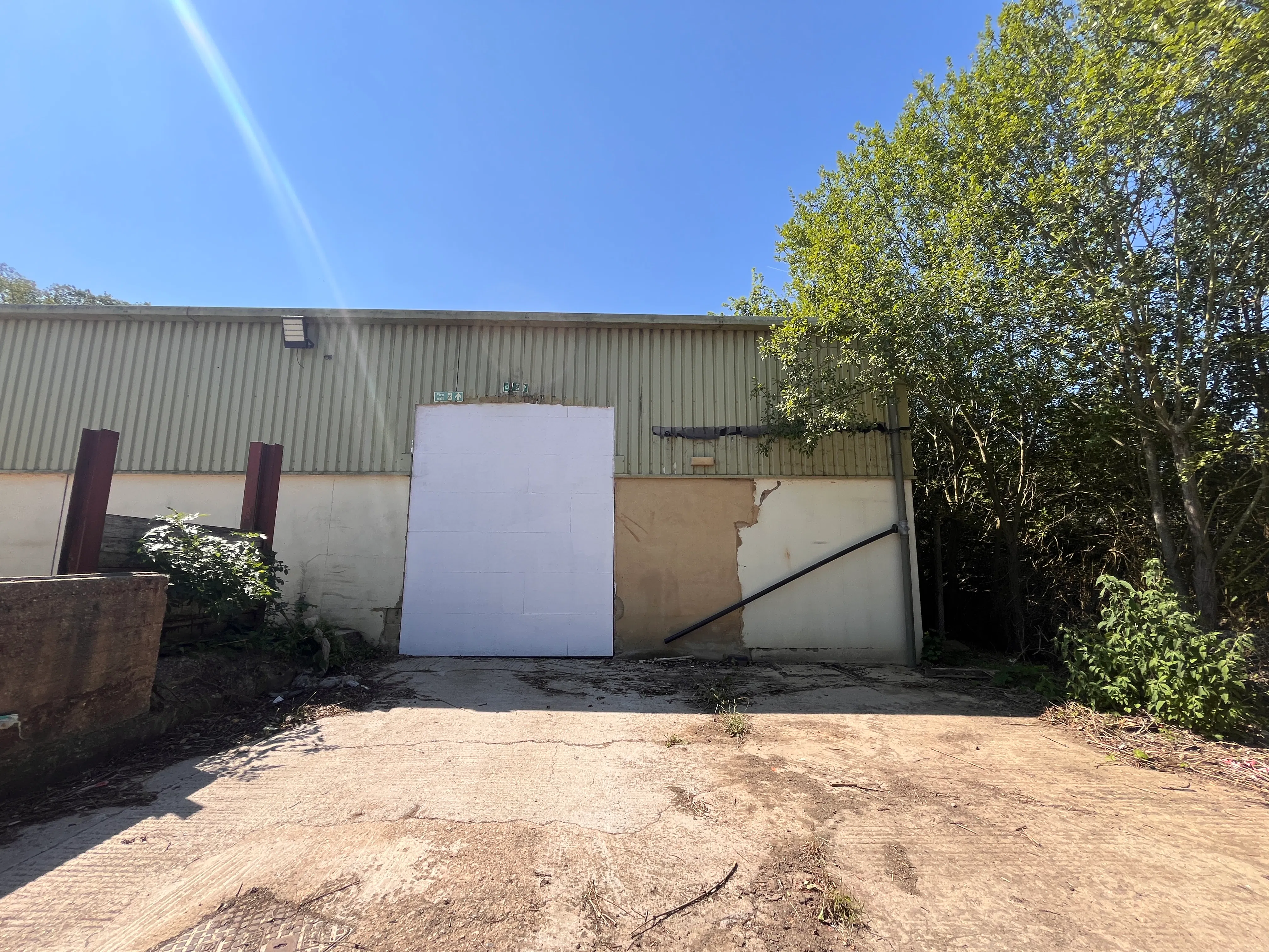 14 Picts Lane, Princes Risborough, Industrial / Industrial To Let - 20260708_094349150_iOS.jpg