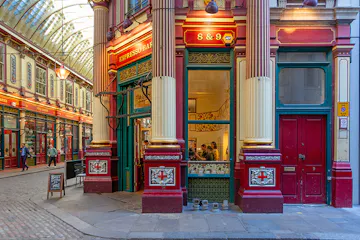 Unit 6-9 Leadenhall Market, Leadenhall Market, London, Cafe To Let - 8&9b.jpg
