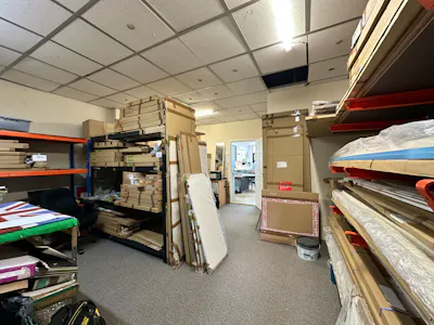 49 Lowther Road, Dunstable, Retail To Let - 20260610_090138366_iOS.jpg