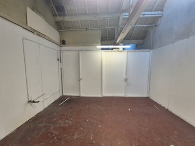 Skylight Room, Hallam Mill, Stockport, Industrial/Logistics To Let - 20260105_134841.jpg