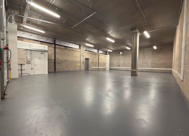 Unit G10 Silverbox, East Lane Business Park, Wembley, Industrial / Warehouse To Let - 4.png