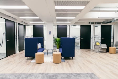 33 Soho Square, London, Office / Serviced Office To Let - 33 Soho Square