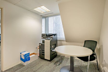 4th Floor, 22 City Road, London, Office To Let - 8626600interior10800.jpg