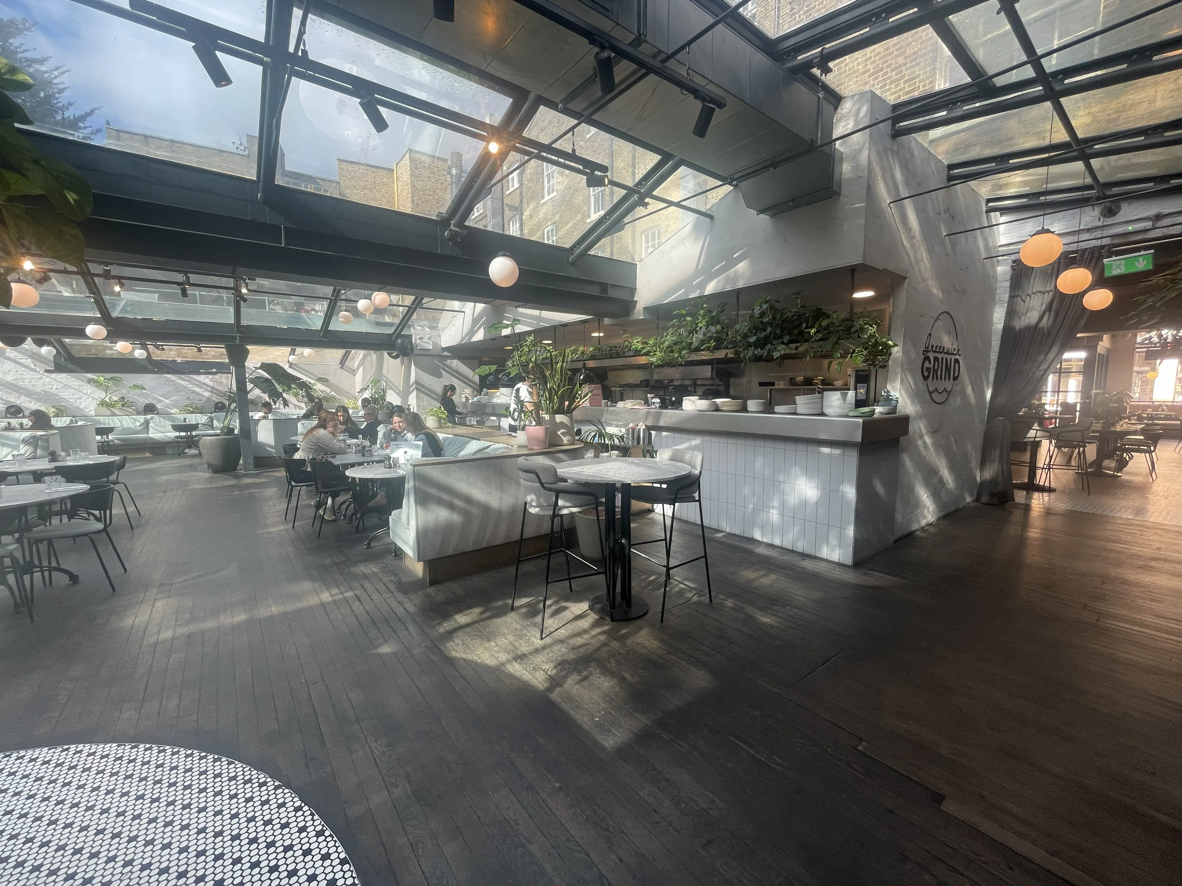 Nelson Road, London, Greenwich, Bar / Restaurant Lease Assignment - IMG_2806.jpg