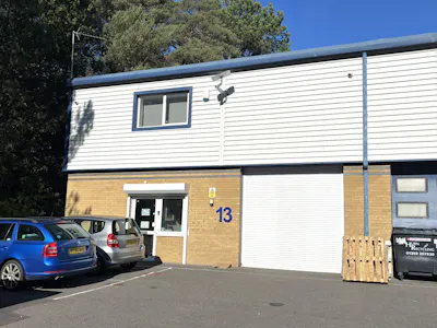 Unit 13 Glenmore Business Park, Blackhill Road, Poole, Industrial / Storage To Let - IMG_6782 - 1.jpeg