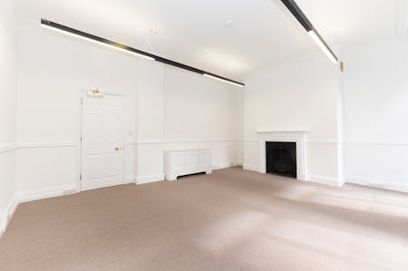 8 St. James Place, London, Office To Let - DSC_6879.jpg