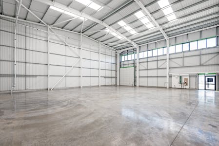 Unit 83 Capital Park, BANKHEAD AVENUE, Edinburgh, Industrial/Logistics / Trade / Warehouse To Let - DSC_7543.jpg