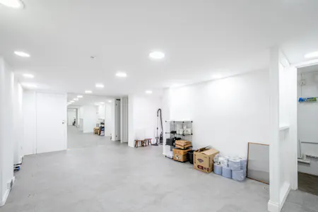 Ground floor & basement, 28 Cheshire Street, London, Leisure / Office / Retail Lease Assignment - Cheshire St 28 - 4.jpg
