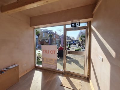 114 North Road, Kew Plaza, Richmond, Retail To Let - 20260303_104638.jpg