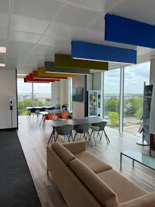 4 Longwalk Road, Uxbridge, Office To Let - image00018.jpeg
