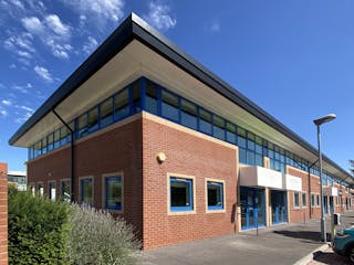 Theale Lakes Business Park, Theale, Reading, Offices To Let - 789 corner.jpg