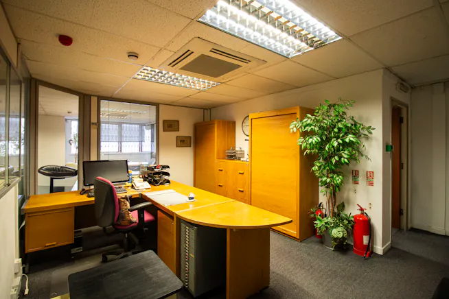Unit 21, Park Royal Metro Centre, Park Royal, Office / Industrial / Warehouse For Sale - 11.1.jpg