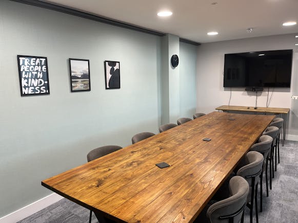 Office, Four Maries Yard, Southampton, Offices To Let - IMG_5494.JPG