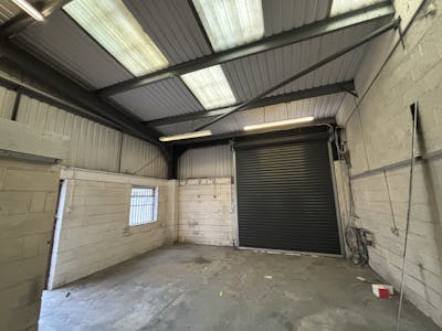 Unit 26, Albion Industrial Estate, Pontypridd, Industrial To Let - IMG_6036.jpg