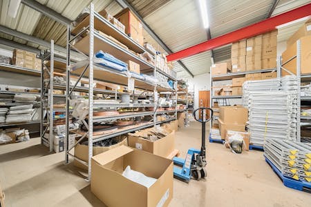 Unit 4, Bittacy Business Centre, London, Industrial/Logistics / Office / Serviced Office To Let - 1242875 10.jpg