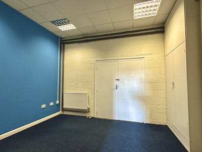 Unit 7 Britannia Estate, Leagrave Road, Luton, Education / Office / Other - Health / Nursery / Church / Education / Wellbeing To Let - Image 3
