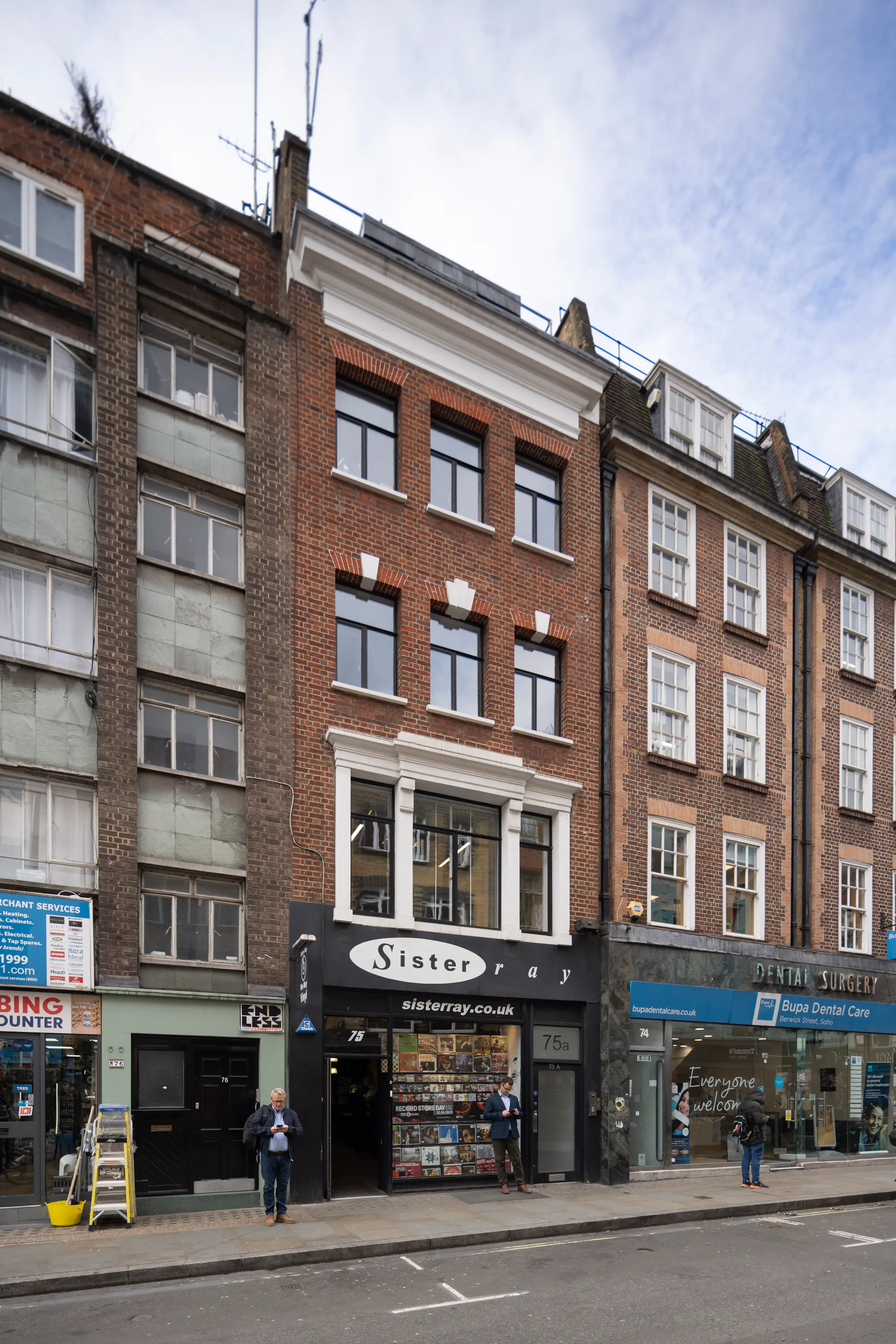 75 Berwick Street, London, W1F 8TG available to rent via RX London