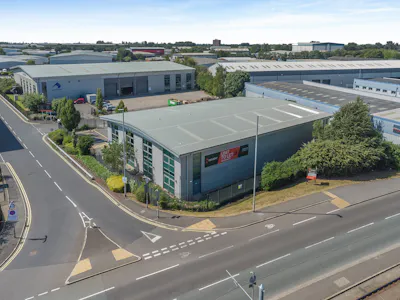 Unit 16, Central Trading Estate, Mosley Road, Trafford Park, Industrial To Let - 8698361-exterior37-800.jpg